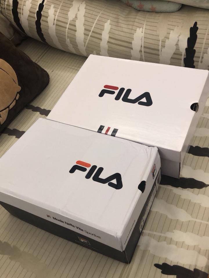 fila disruptor fake vs box