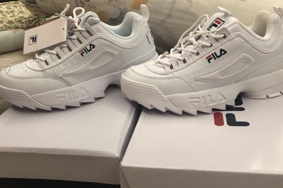 fila disruptor fake vs real