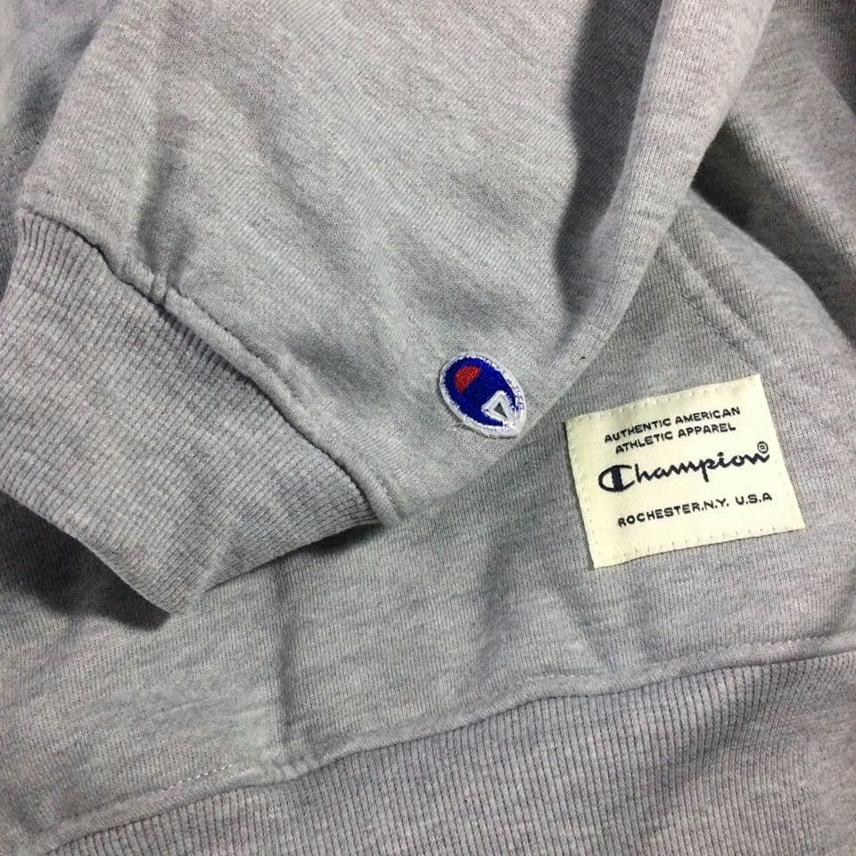 hoodie Champion big script logo hand c