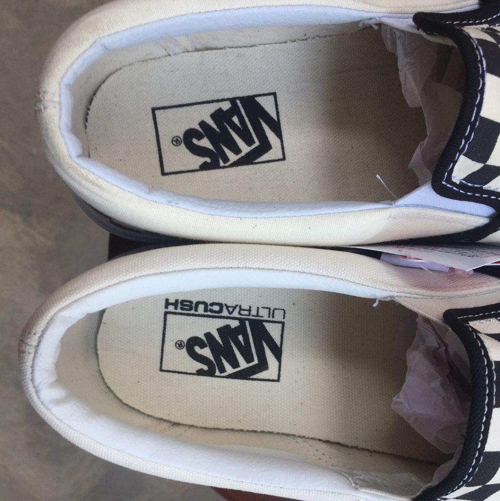 vans slipon checkerboard japan vs global insole