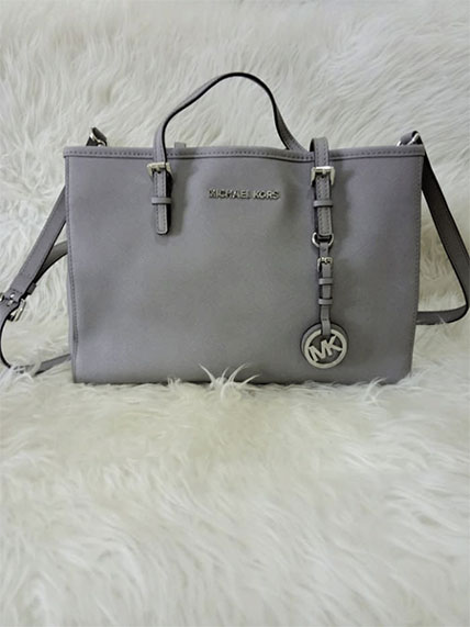 Gambar tas Michael Kors