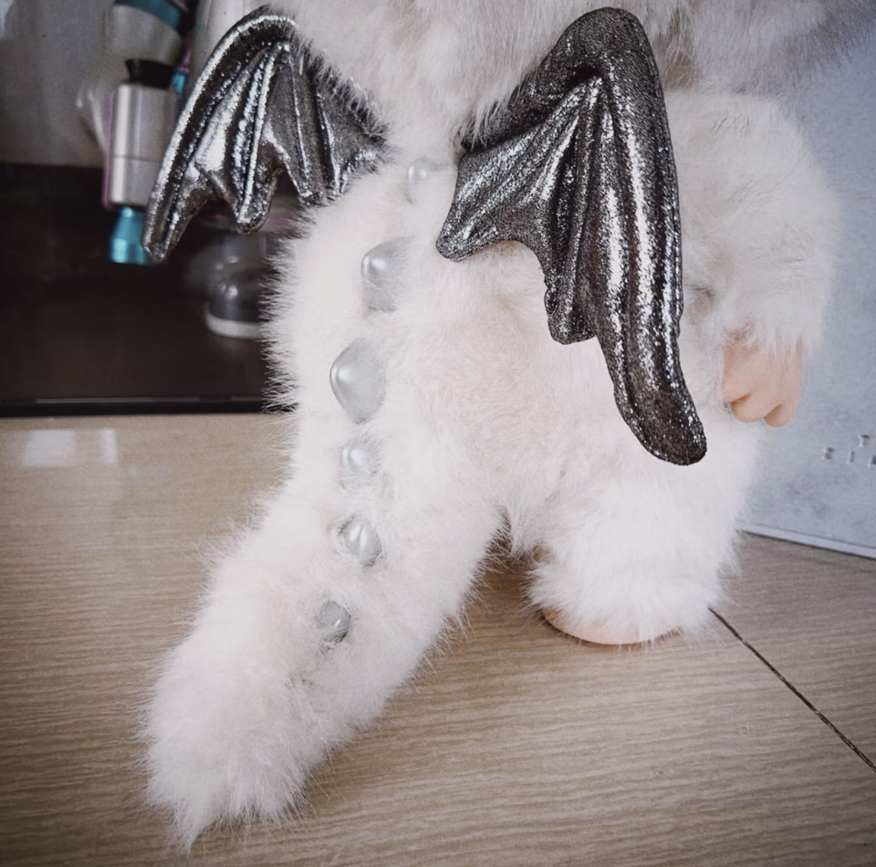 POPMART Archangel Zimomo White Vinyl Doll 2.0