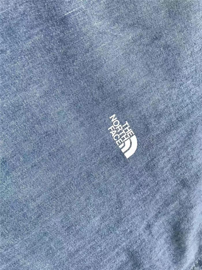 THE NORTH FACE Purple Label - Pullover Light Denim Short Sleeve T-Shirt