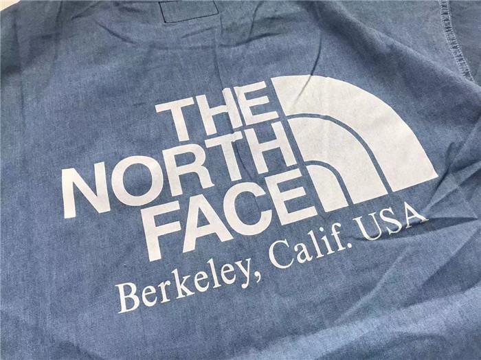 THE NORTH FACE Purple Label - Pullover Light Denim Short Sleeve T-Shirt