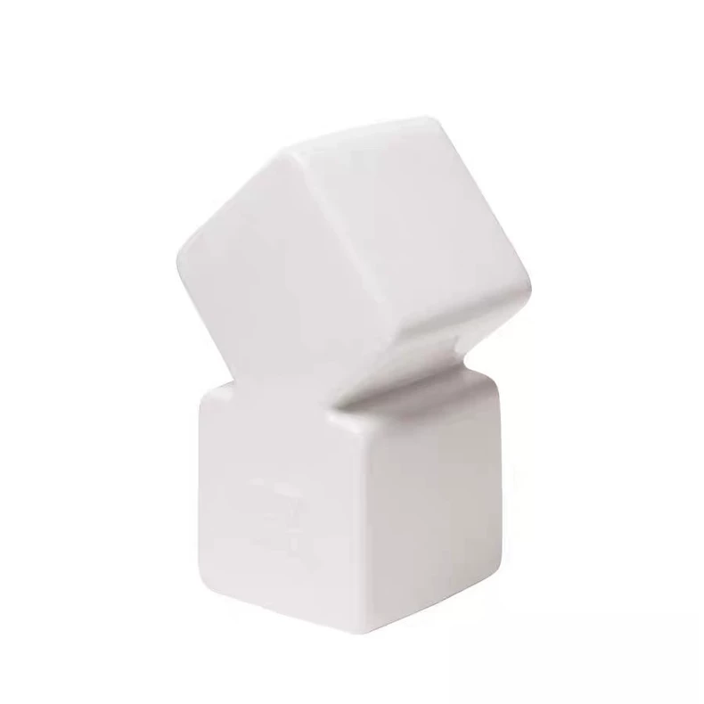 STUSSY 21AW DICE CERAMIC VASE